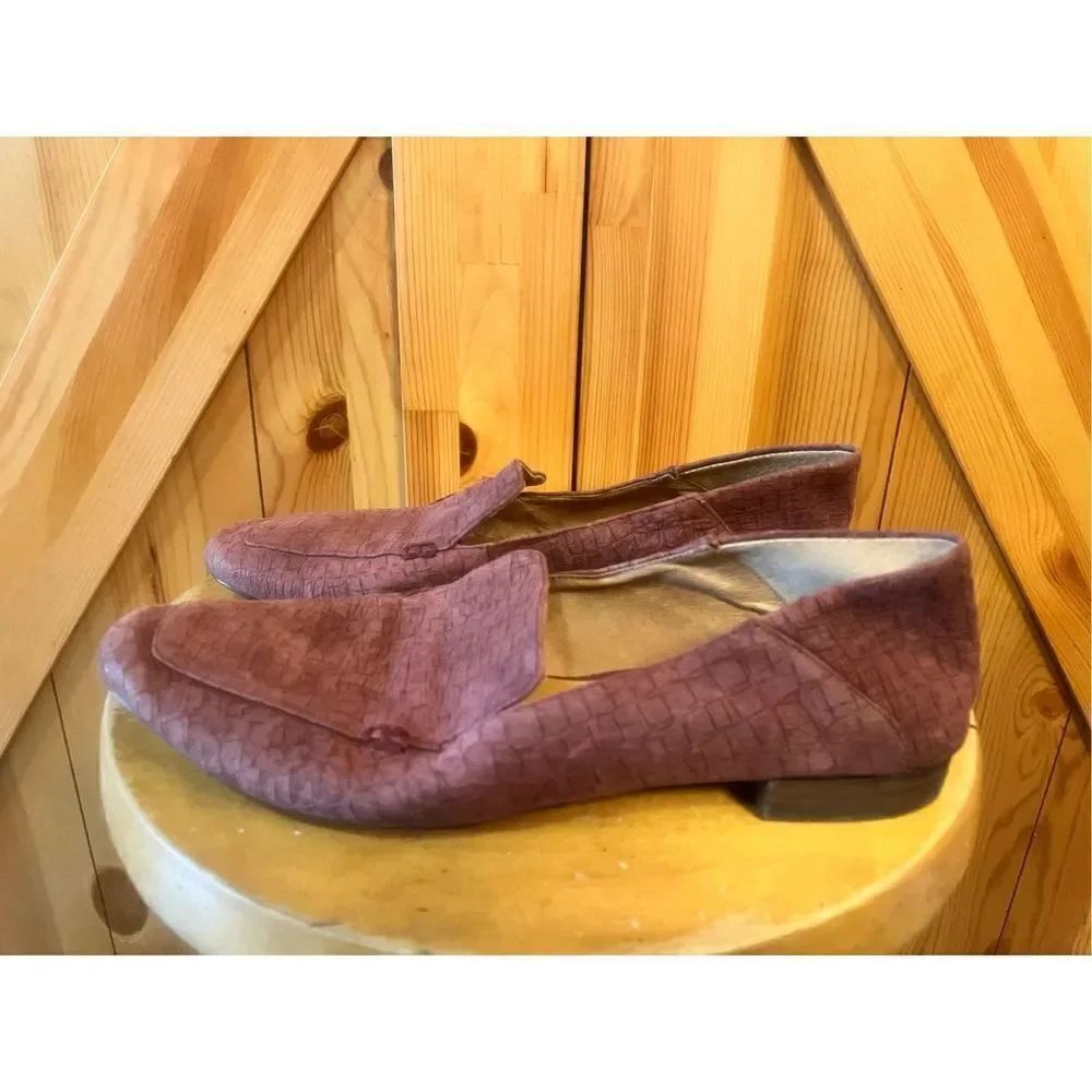 CC Corso Como Women's Cc-Chrissa Loafer Size 8.5 berry
